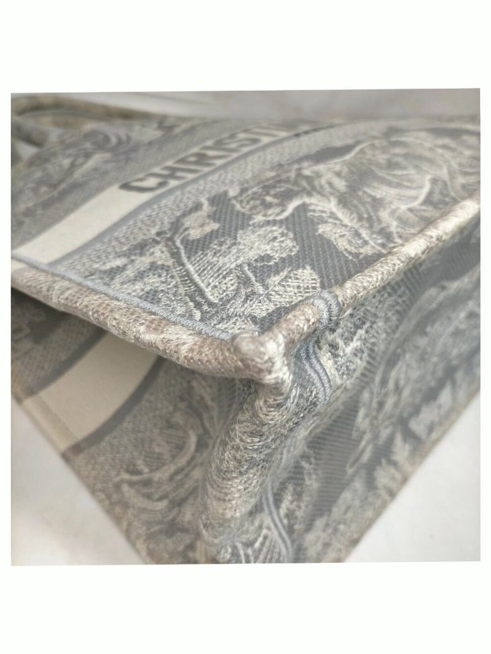 Authentic Dior Book Tote Gray Toile De Jouy Embroidery Canvas Bag - Picture 6 of 10